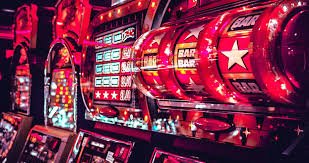 Live-dealer studio operations Live dealer casino studio with real croupiers